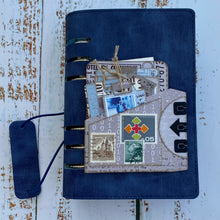 Elizabeth Craft Designs - Planner Essentials - Slanting Library Pocket with Bag