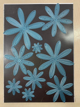 Pre-Loved : Sentimentally Yours A5 Die Set - Delightful Daisies