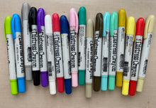 Pre-Loved : 30 x Distress Crayons and Storage Tin