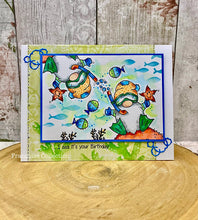 Woodware 6 x 6 Stencil - Bubble Mesh