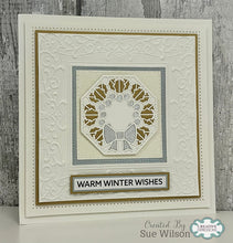 Dies by Sue Wilson Festive Collection - Holly Wreath Octagon