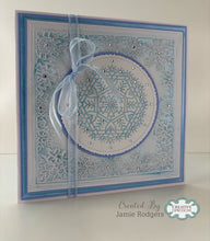Jamie Rodgers Crafts Festive Collection - Circular Snowflake Frame