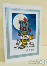Woodware A6 Clear Stamp Set - Snowman Gift
