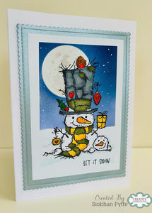 Woodware A6 Clear Stamp Set - Snowman Gift