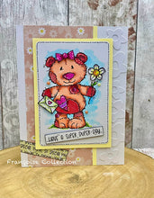 Woodware A6 Clear Stamp Set - Heartfelt